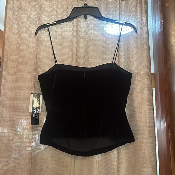 DONNA MORGAN Cropped Velvet Top    Sz 10 🖤✔️ - Picture 5 of 8